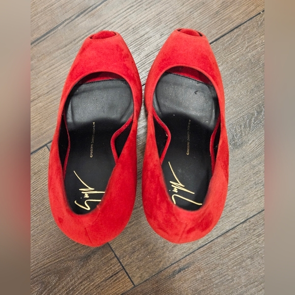 Giuseppe Zanotti Red Suede Peep Toe Platform Heels - Picture 6 of 13